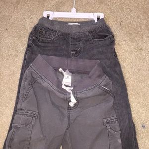 Two pairs of gray pants 4t